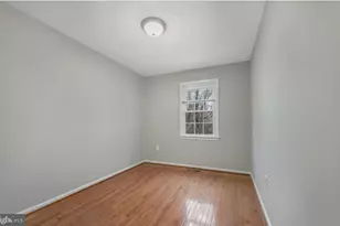 5822 Burke Manor Ct, Burke, VA 22015 - Photo 29