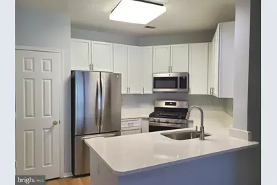 6005 Rosebud Lane #301, Centreville, VA 20121 - Photo 13