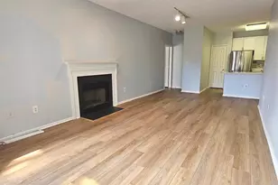 6005 Rosebud Ln, Centreville, VA 20121 - Photo 11