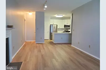 6005 Rosebud Lane #301, Centreville, VA 20121 - Photo 15