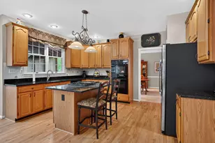 3506 Curtice Farm Dr, Fairfax, VA 22033 - Photo 17