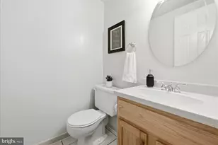9425 Candleberry Ct, Burke, VA 22015 - Photo 31