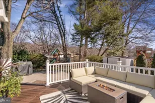 11611 Vale Rd, Oakton, VA 22124 - Photo 21
