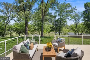 3175 Woodland Ln, Alexandria, VA 22309 - Photo 27