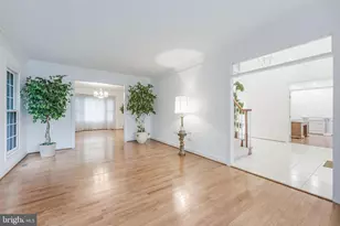 1051 Northfalls Ct, Great Falls, VA 22066 - Photo 11