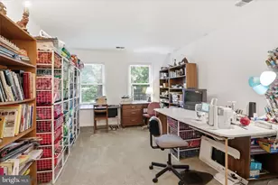 9008 Lake Braddock Dr, Burke, VA 22015 - Photo 21