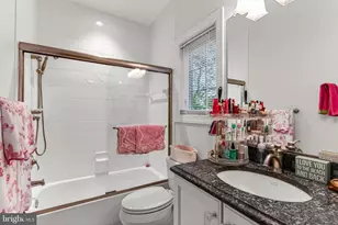 500 Nutley St SW, Vienna, VA 22180 - Photo 45
