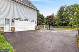 500 Nutley St SW, Vienna, VA 22180 - Photo 85