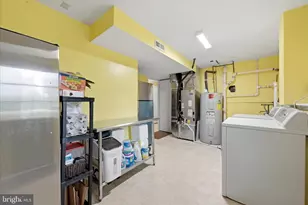 3824 Beech Down Dr, Chantilly, VA 20151 - Photo 27