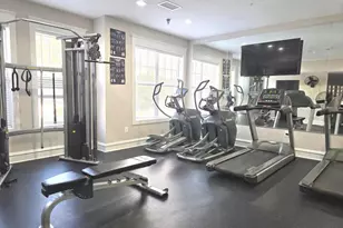 1645 International Dr, McLean, VA 22102 - Photo 37