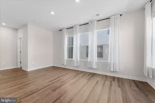 13695 Innovation Station Loop, Herndon, VA 20171 - Photo 9