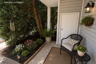 3176 Summit Square Dr, Oakton, VA 22124 - Photo 15