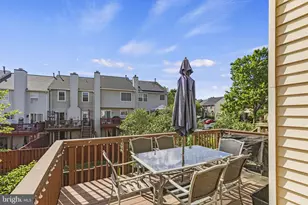 7482 Digby Grn, Alexandria, VA 22315 - Photo 31