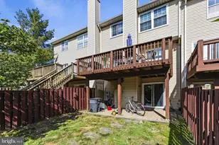7482 Digby Grn, Alexandria, VA 22315 - Photo 33