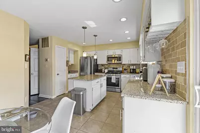 7482 Digby Green, Alexandria, VA 22315 - Photo 15