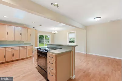 7605 Fisher Drive, Falls Church, VA 22043 - Photo 9