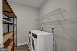 1761 Old Meadow Rd, McLean, VA 22102 - Photo 23