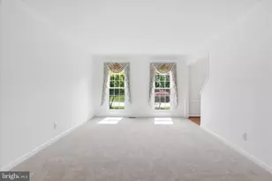 8392 Crosslake Dr, Fairfax Station, VA 22039 - Photo 13