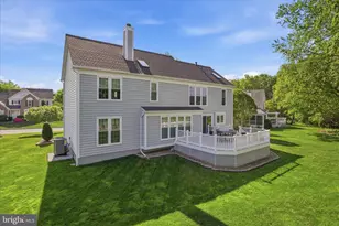 8392 Crosslake Dr, Fairfax Station, VA 22039 - Photo 49