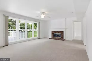 8392 Crosslake Dr, Fairfax Station, VA 22039 - Photo 17