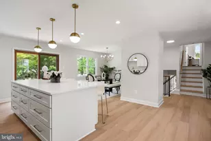 4505 Briarton Dr, Chantilly, VA 20151 - Photo 17