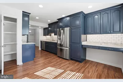 6851 Brian Michael Court, Springfield, VA 22153 - Photo 5