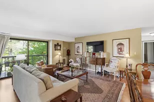 3800 Powell Ln, Falls Church, VA 22041 - Photo 7