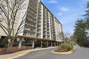 3800 Powell Ln, Falls Church, VA 22041 - Photo 39