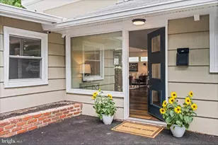 7124 Alger Rd, Falls Church, VA 22042 - Photo 3