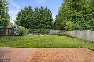 7124 Alger Rd, Falls Church, VA 22042 - Photo 35