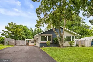 7124 Alger Rd, Falls Church, VA 22042 - Photo 1