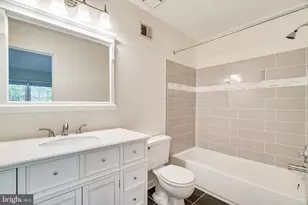 12114 Wedgeway Ct, Fairfax, VA 22033 - Photo 49