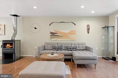 10929 Howland Drive, Reston, VA 20191 - Photo 3