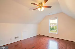 8038 Holland Rd, Alexandria, VA 22306 - Photo 45