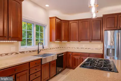 8038 Holland Road, Alexandria, VA 22306 - Photo 15