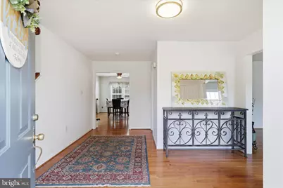 5245 Glen Meadow Road, Centreville, VA 20120 - Photo 5