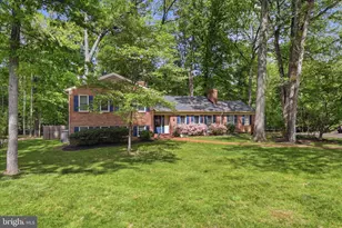 2400 Beekay Ct, Vienna, VA 22181 - Photo 3