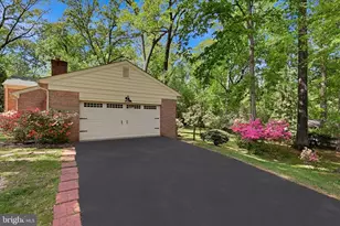 2400 Beekay Ct, Vienna, VA 22181 - Photo 5