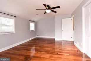 7125 Harrison Ln, Alexandria, VA 22306 - Photo 33