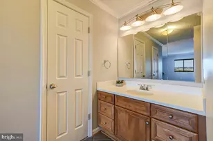 5902 Mt Eagle Dr, Alexandria, VA 22303 - Photo 21