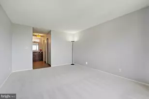 5902 Mt Eagle Dr, Alexandria, VA 22303 - Photo 29