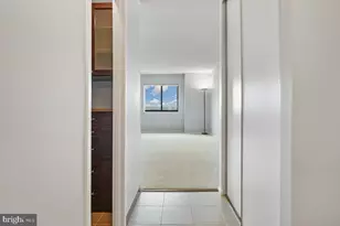 5902 Mt Eagle Dr, Alexandria, VA 22303 - Photo 27