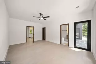 2537 Gallows Rd, Dunn Loring, VA 22027 - Photo 83