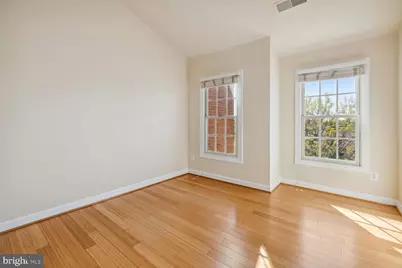 1813 Dawson Street, Vienna, VA 22182 - Photo 15