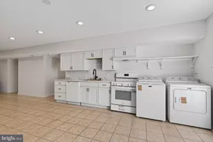 740 Kentland Dr, Great Falls, VA 22066 - Photo 5