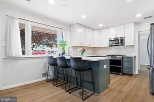 14703 Carlbern Dr, Centreville, VA 20120 - Photo 7