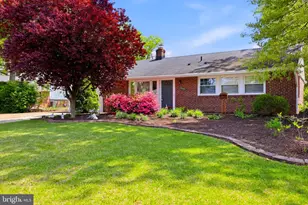 14703 Carlbern Dr, Centreville, VA 20120 - Photo 5