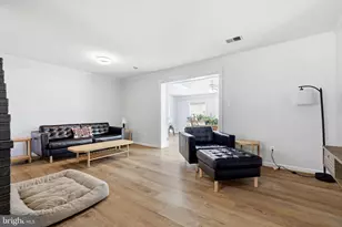 14703 Carlbern Dr, Centreville, VA 20120 - Photo 15
