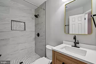 6153 Les Dorson Ln, Alexandria, VA 22315 - Photo 35