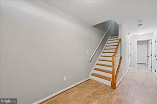 6153 Les Dorson Ln, Alexandria, VA 22315 - Photo 11